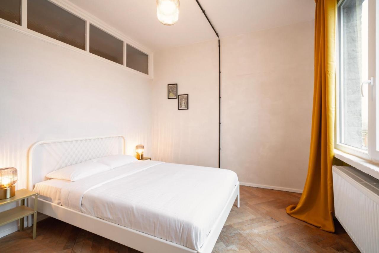 Charming And Spacious Antwerp City Center Apartments Exterior photo